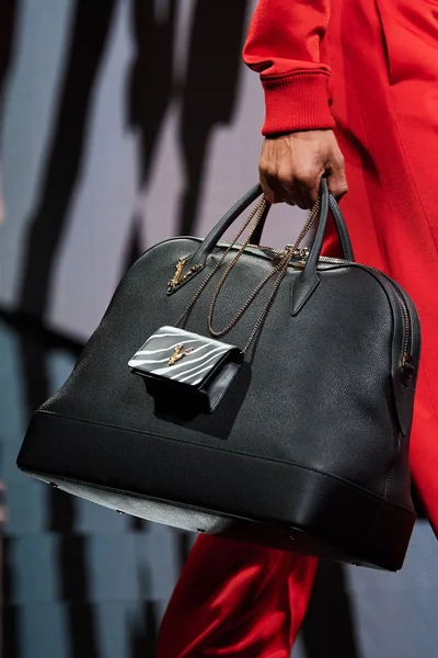 Look 74